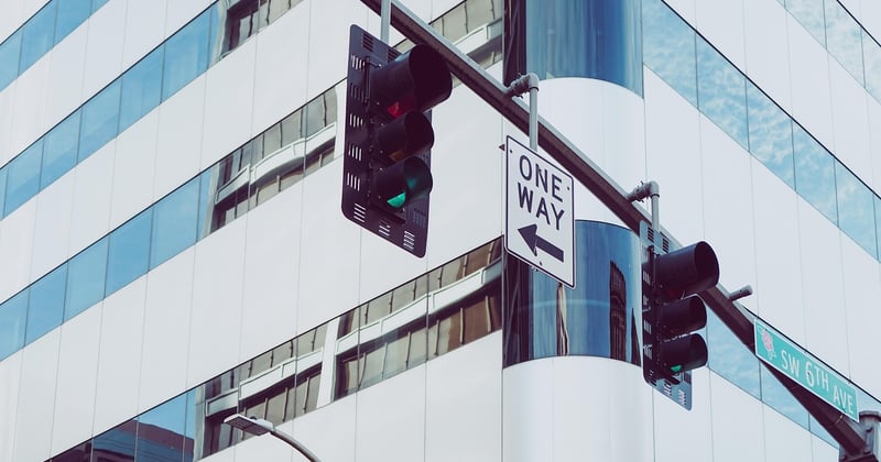Trailing Stop Loss einfach erklärt: So sichern Sie Gewinne clever ab