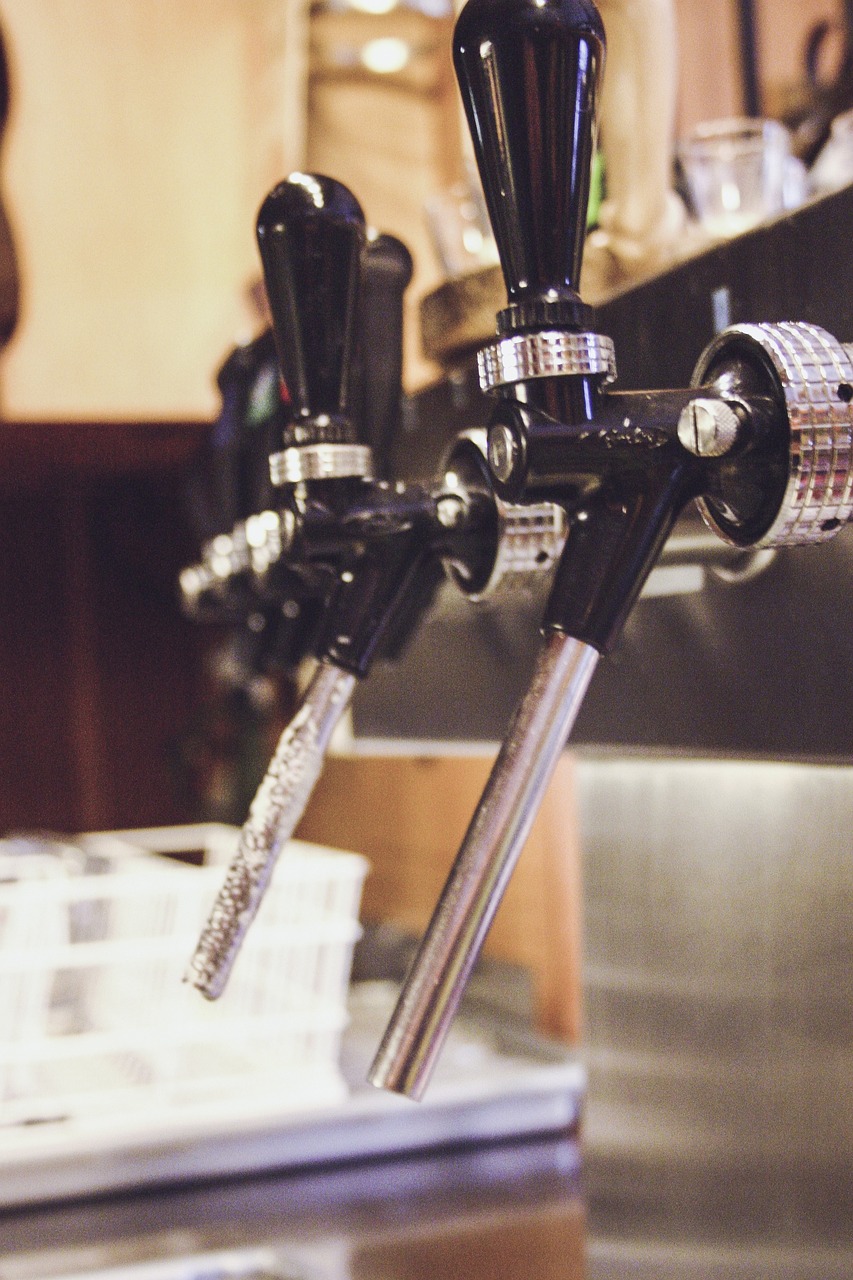 entdecken sie die geschichte und bedeutung des deutschen reinheitsgebots, das die bierherstellung seit 1516 prägt. erfahren sie mehr über zutaten, qualität und tradition des berühmten deutschen biers.